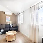 Oriente By Olala Homes Guest house