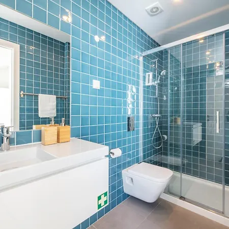 Oriente By Olala Homes ゲストハウス 3*